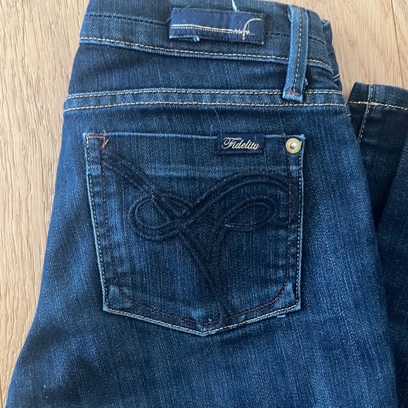 Barely worn Bootcut Jeans - Picture 4 of 4